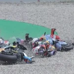 MotoGP Catalunya 2023 Horor: 6 Pembalap ‘Crash’, Kaki Bagnaia Terlindas