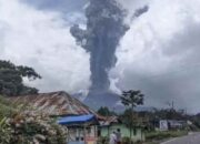 Gunung Marapi di Sumbar Erupsi, 11 Pendaki Tewas, 12 Hilang dan 49 Berhasil Diselamatkan