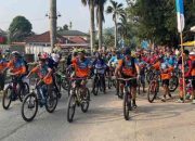 Gowes Bareng Sabara Desa Hanura Diikuti Puluhan Komunitas Sepeda