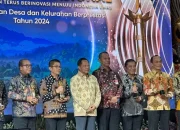 Pj. Gubernur Lampung Terima Penghargaan Upakarya Wanua Nugraha 2024 dari Kemendagri