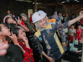 Jihan Lakukan Groundbreaking 3 Ruas Jalan di Pringsewu