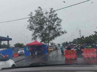 Event Drag Race & Drag Bike Piala Bupati Lamsel  Tuai Keluhan Pengguna Jalan