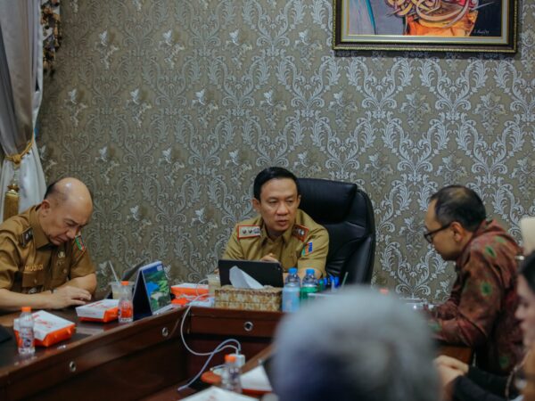 Sekdaprov Bersama BI, OJK dan Kanwil DJPb Bahas Implementasi Pembiayaan Kreatif Dukung Pembangunan Lampung