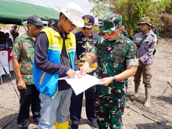 Danrem 043 Gatam Tinjau Lokasi Cetak Sawah Rakyat di Kampung Ringin Sari Tulang Bawang
