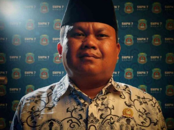 Nadiem Makarim, di Balik Bising Perkara Ada Kelas yang Berubah