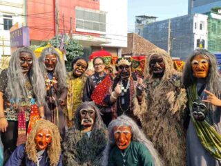 Lambar Sabet Juara Kabupaten Terkreatif di Lampung Tapis Karnaval 2026 Festival Krakatau 
