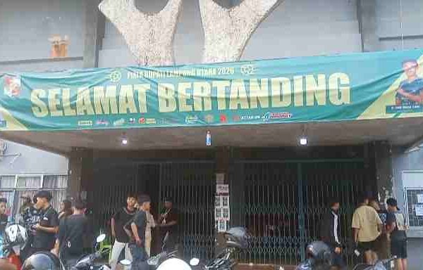 Panitia Turnamen Futsal Piala Bupati Dituding Tak Bertanggung Jawab, Penonton Terluka Percikan Api Boom Smoke   