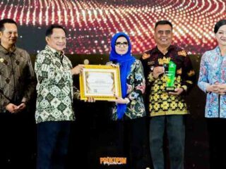 Desa Sidodadi Pesawaran Desa Cantik Terbaik 2026, Bupati Nanda Terima Penghargaan