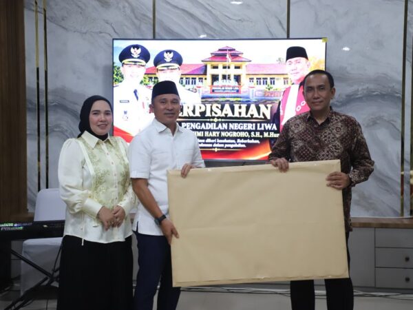 Pindah Tugas ke Pacitan, Ketua PN Liwa Terkesan dengan Keramahan Warga Lambar  