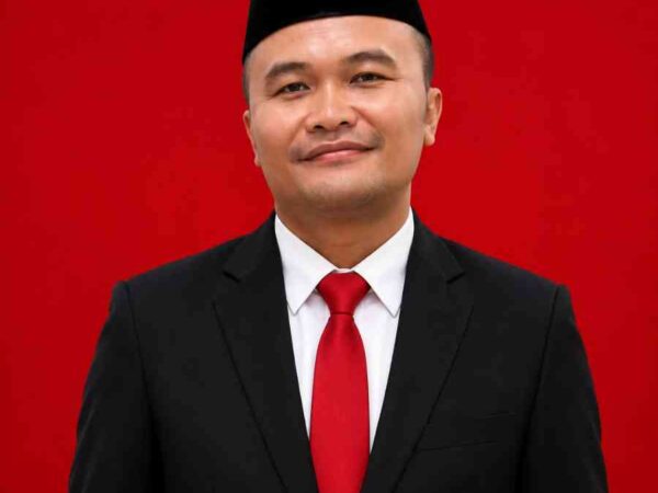 Artikel & Opini// Air Mata Ayah Dan Roda Ekonomi yang Macet