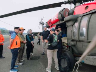 Wagub Jihan Pantau Operasi Modifikasi Cuaca Atasi Karhutla Way Kambas