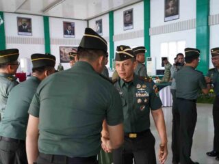 Danrem 043 Gatam Hadiri Sertijab Asintel Kasdam XXI
